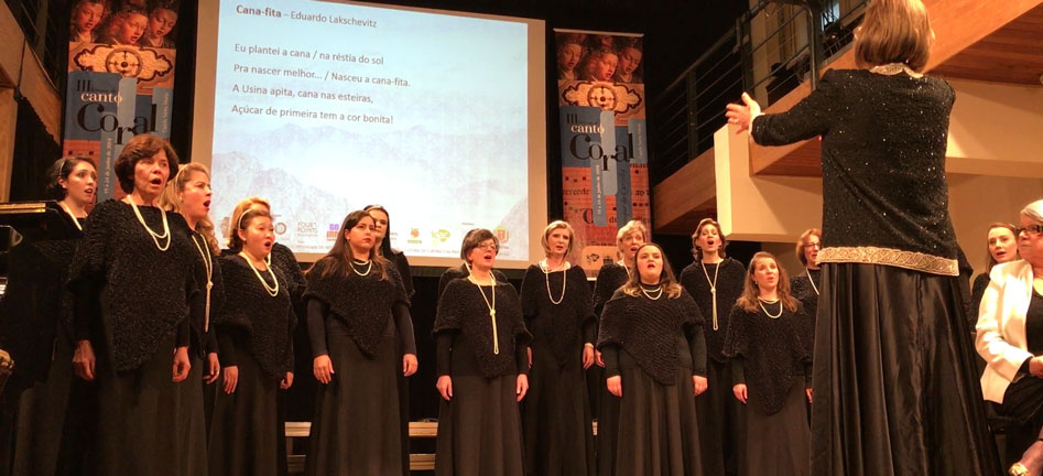 Collegium cantorum lança novo CD na Capela Santa Maria